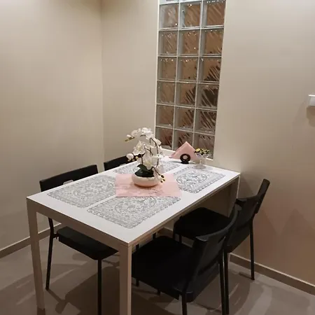 Pereca 2 Apartment Warsaw